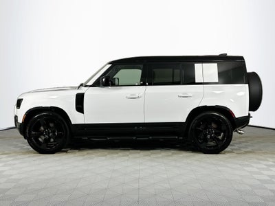 2026 Land Rover Defender 110 V8