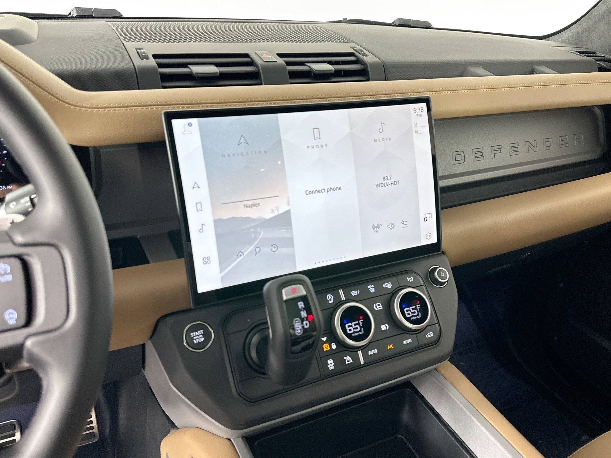 2026 Land Rover Defender 110 V8