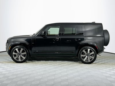 2026 Land Rover Defender 110 V8