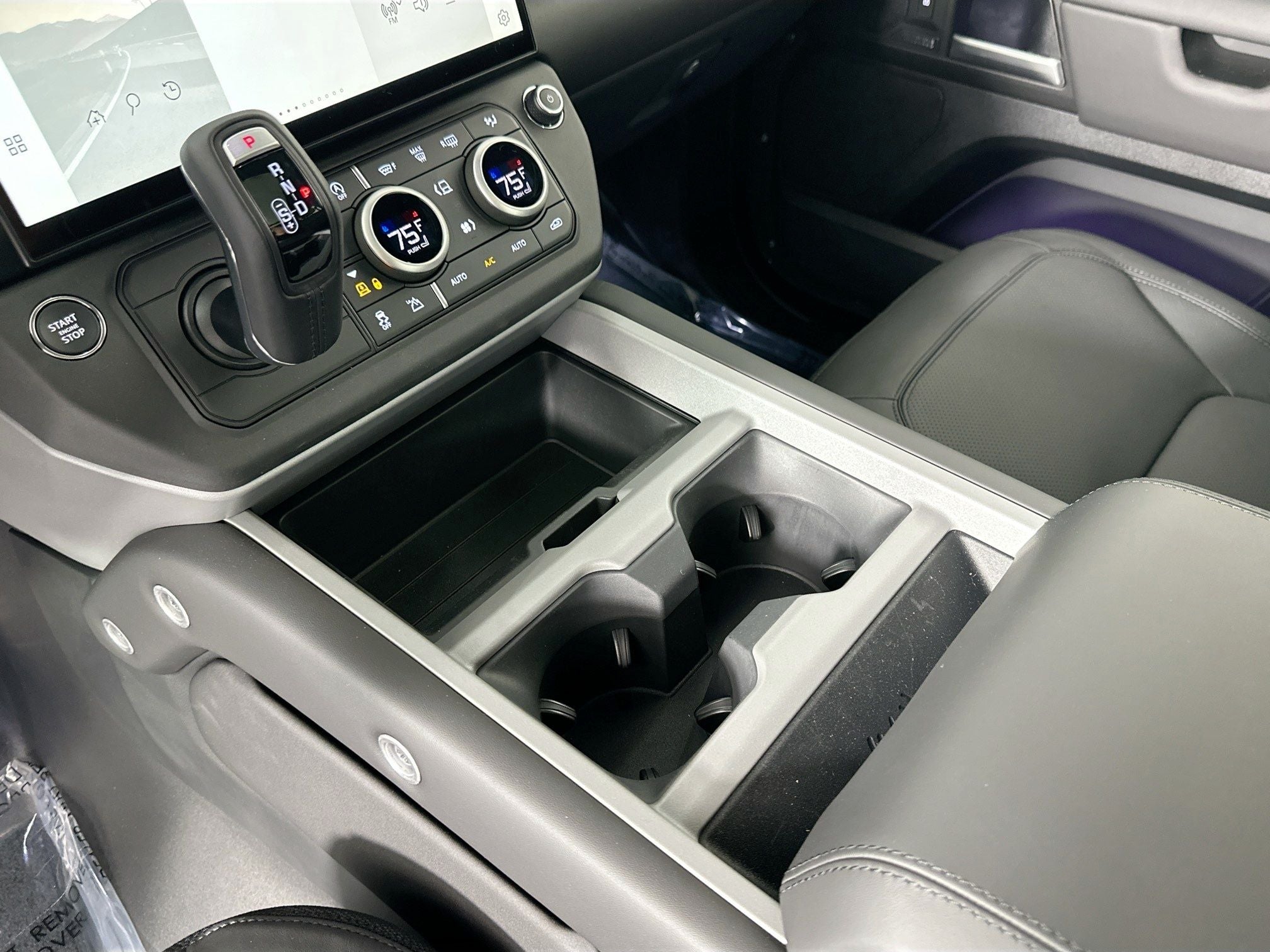 2026 Land Rover Defender 130 V8