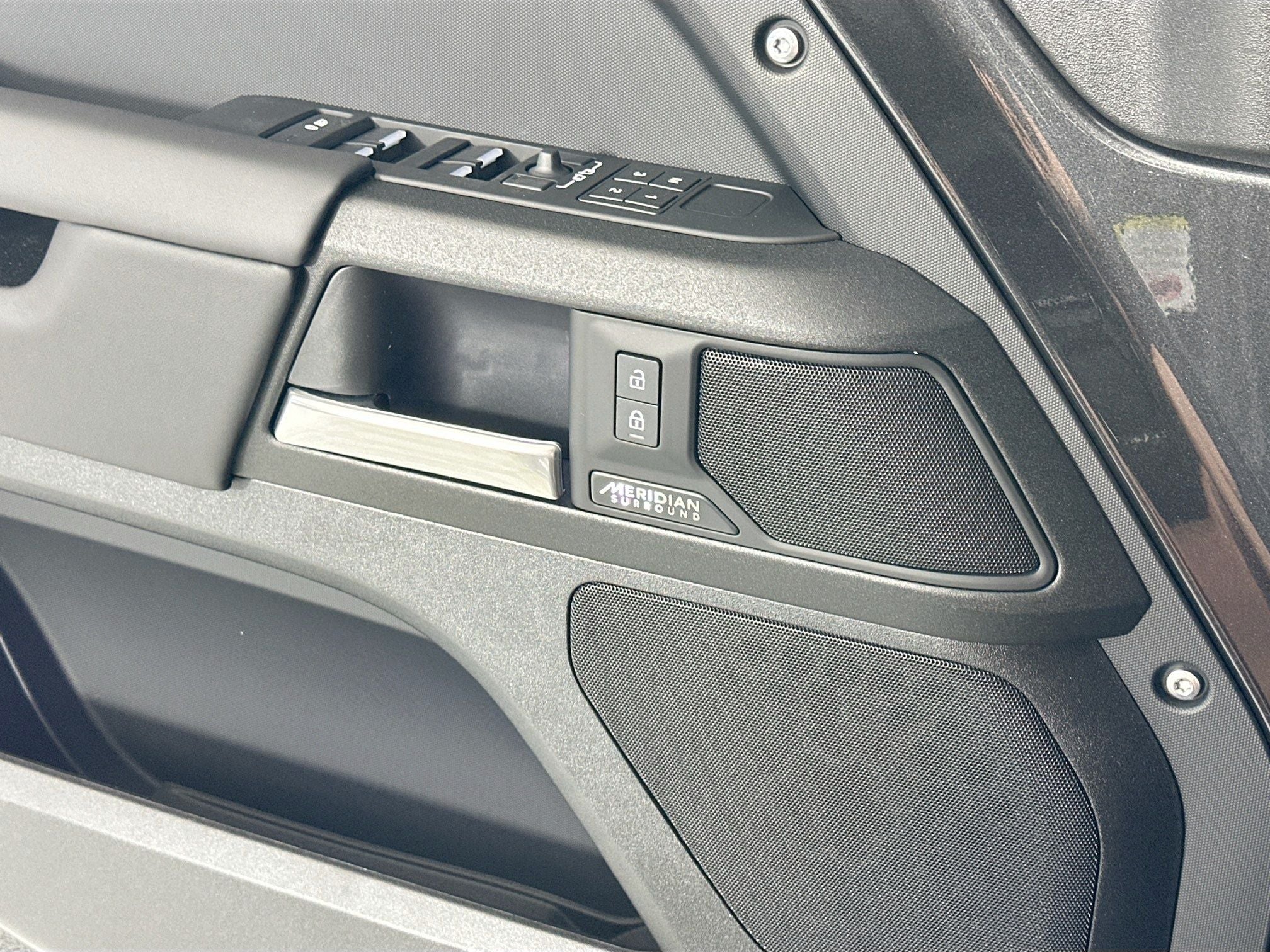 2026 Land Rover Defender 130 V8