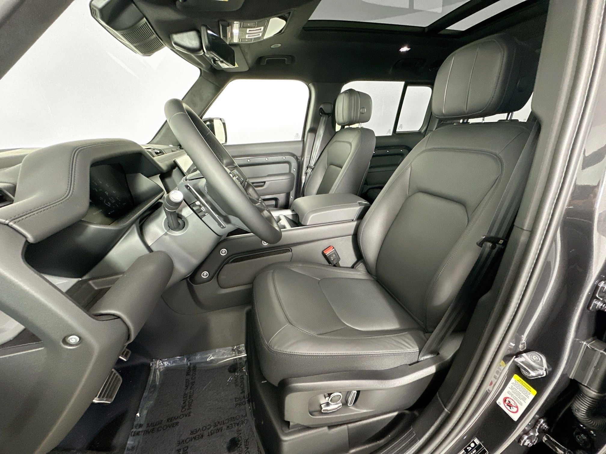 2026 Land Rover Defender 130 V8