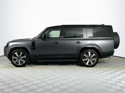 2026 Land Rover Defender 130 V8