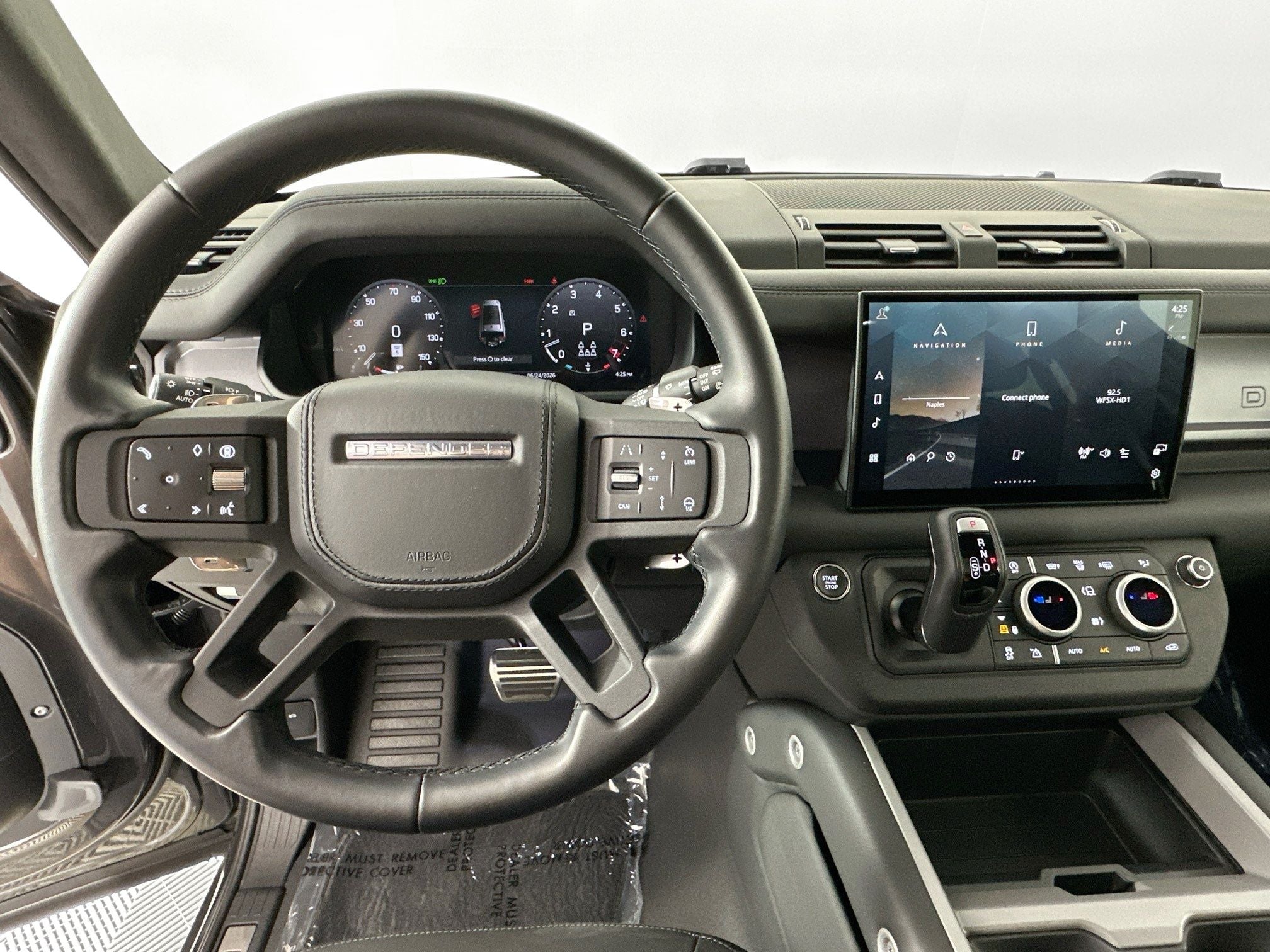 2025 Land Rover Defender 130 V8