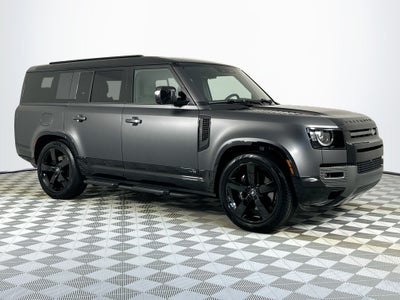 2025 Land Rover Defender 130 V8
