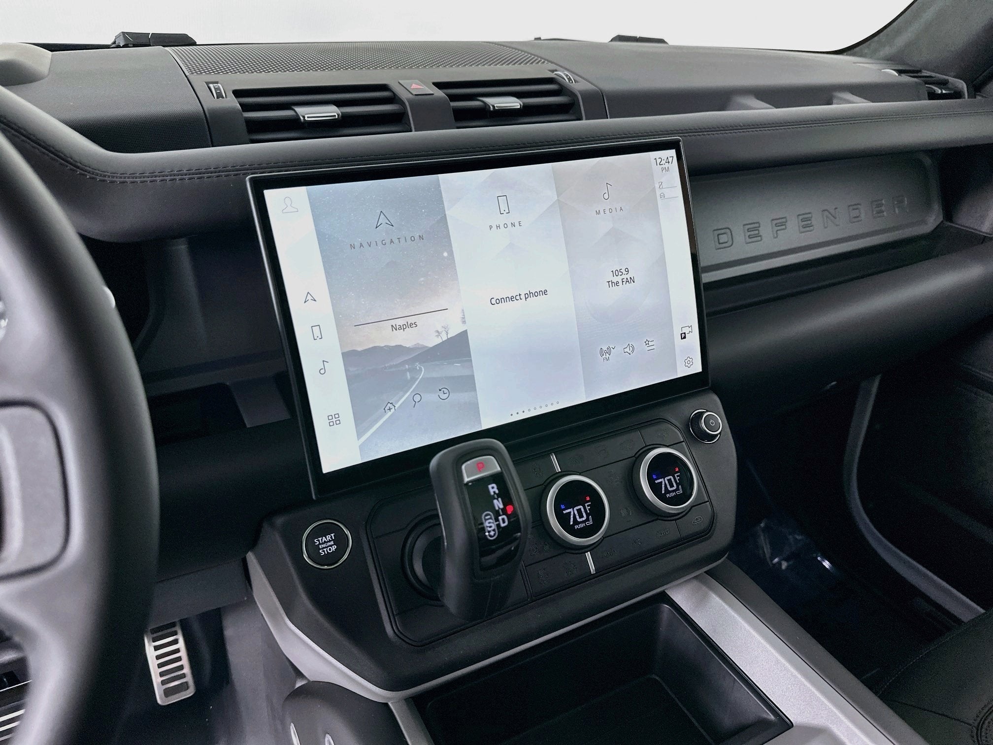 2026 Land Rover Defender 130 V8