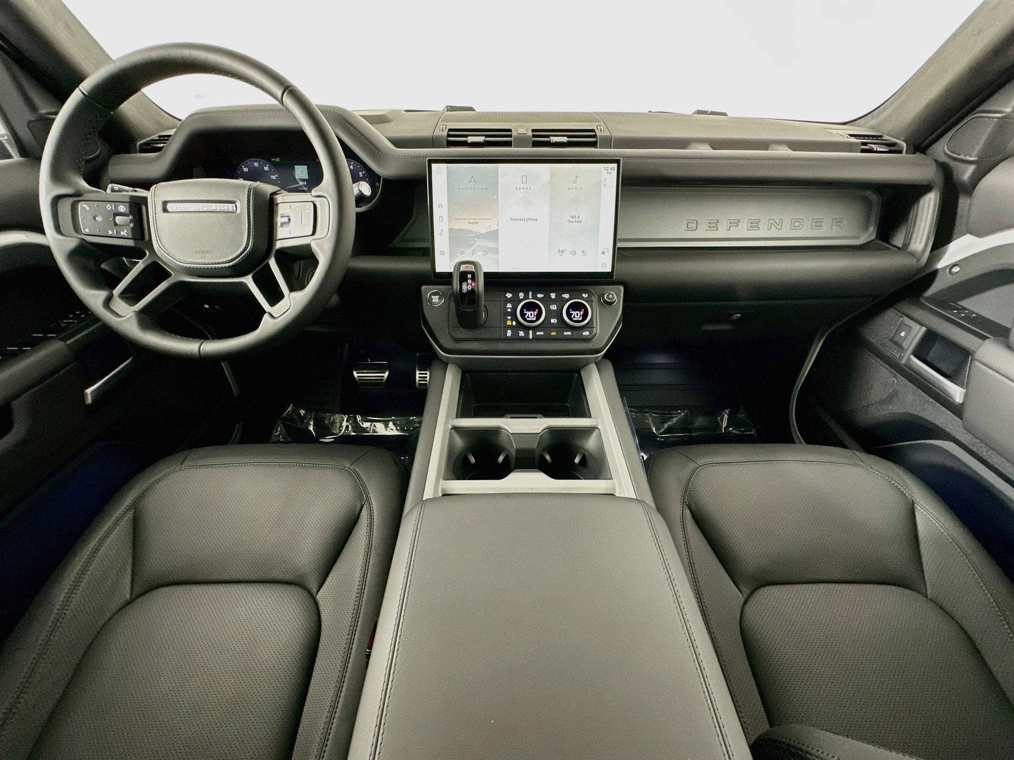 2026 Land Rover Defender 130 V8
