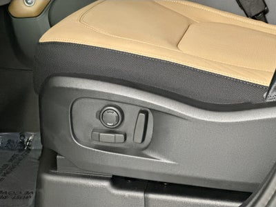 2026 Land Rover Defender 110 Base