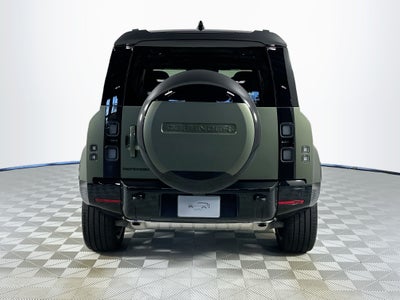 2026 Land Rover Defender 110 Base