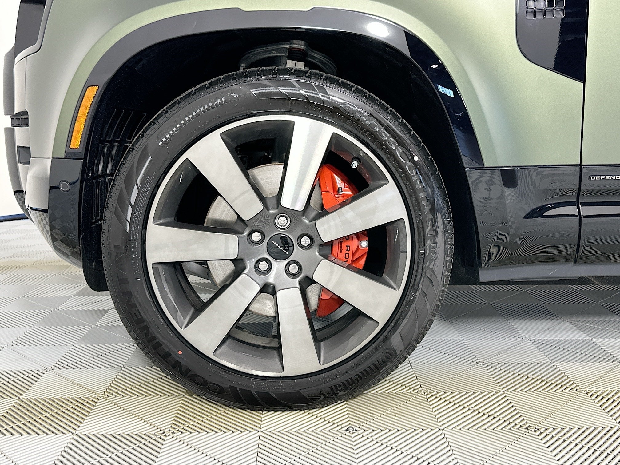 2026 Land Rover Defender 110 Base