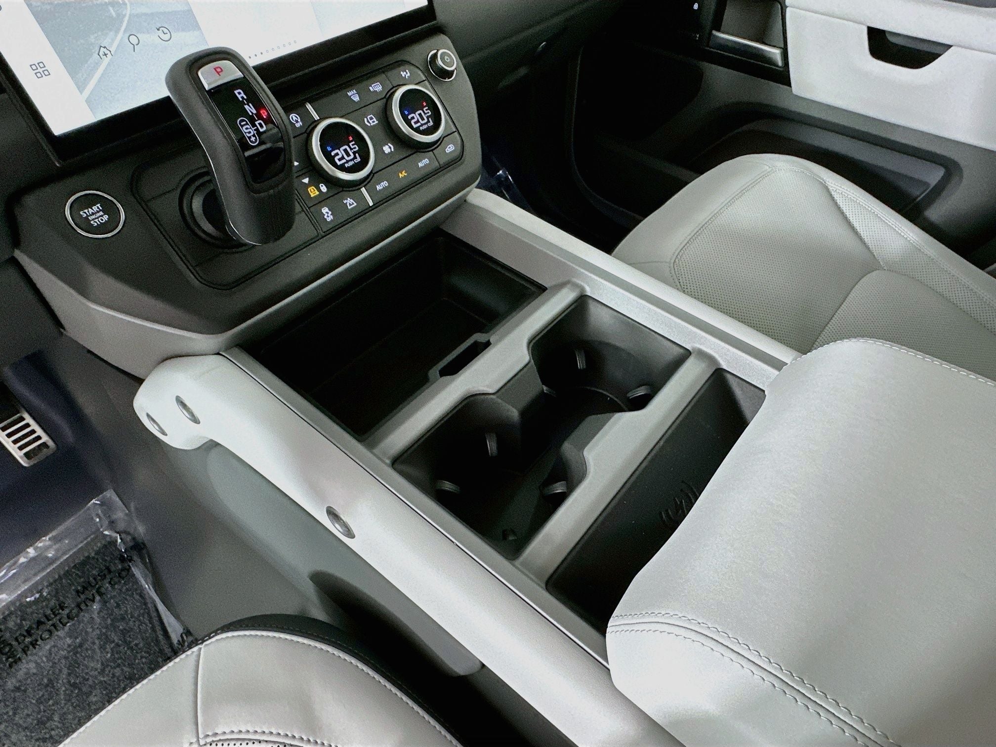 2026 Land Rover Defender 110 Base