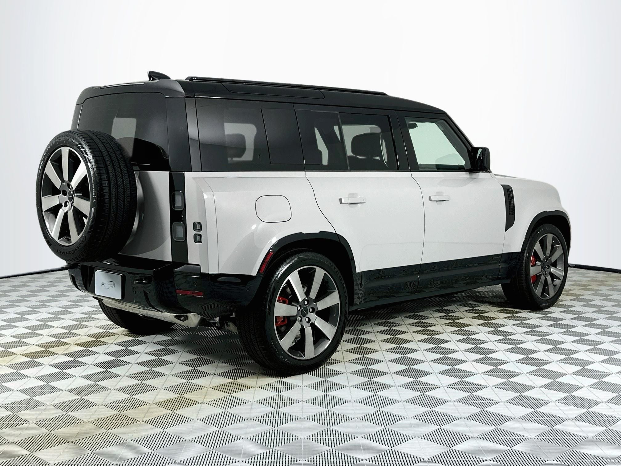 2026 Land Rover Defender 110 Base
