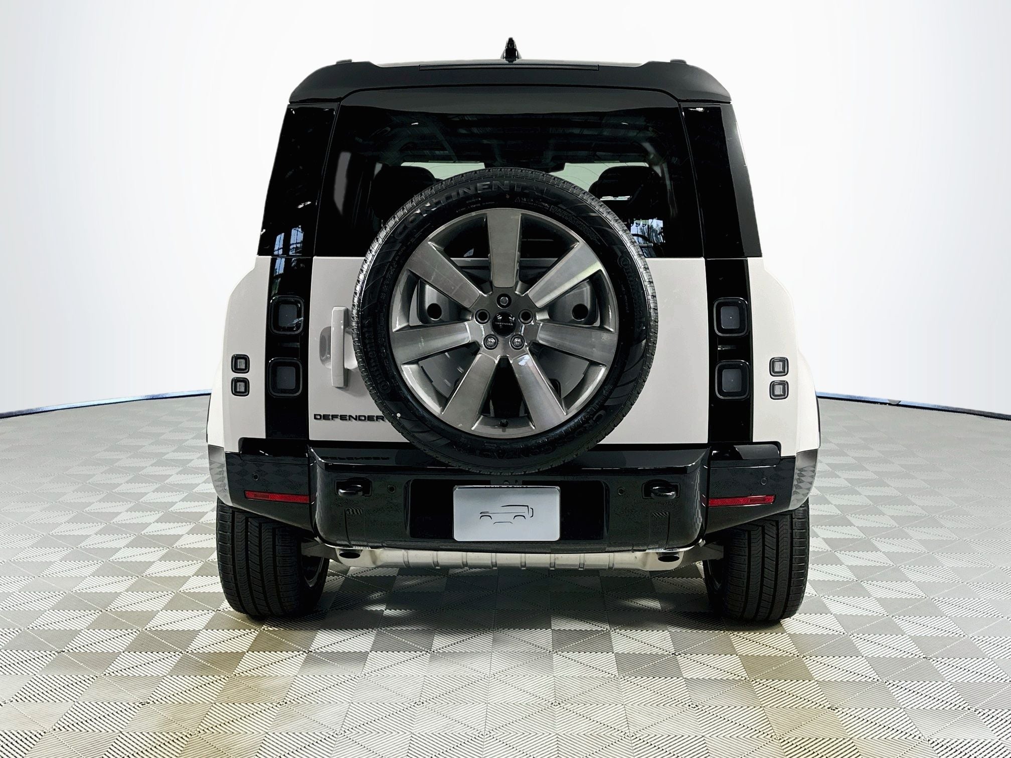 2026 Land Rover Defender 110 Base
