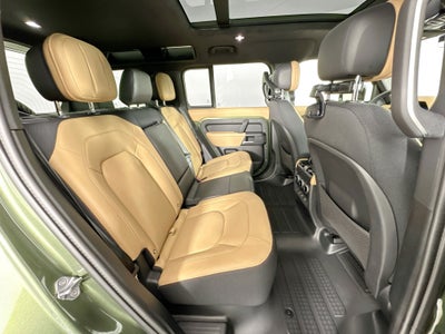 2026 Land Rover Defender 110 Base