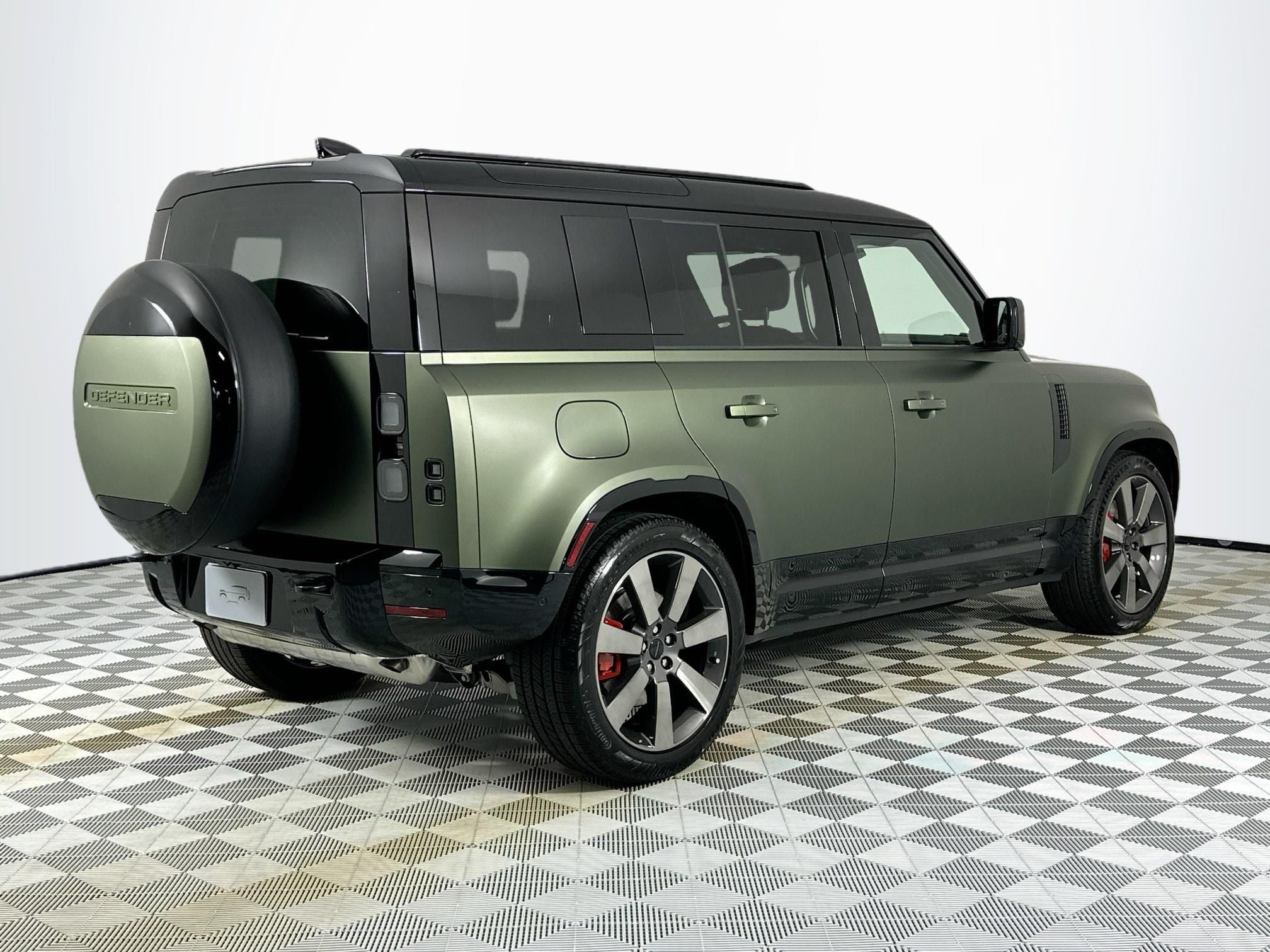 2026 Land Rover Defender 110 Base