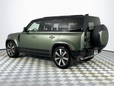 2026 Land Rover Defender 110 Base