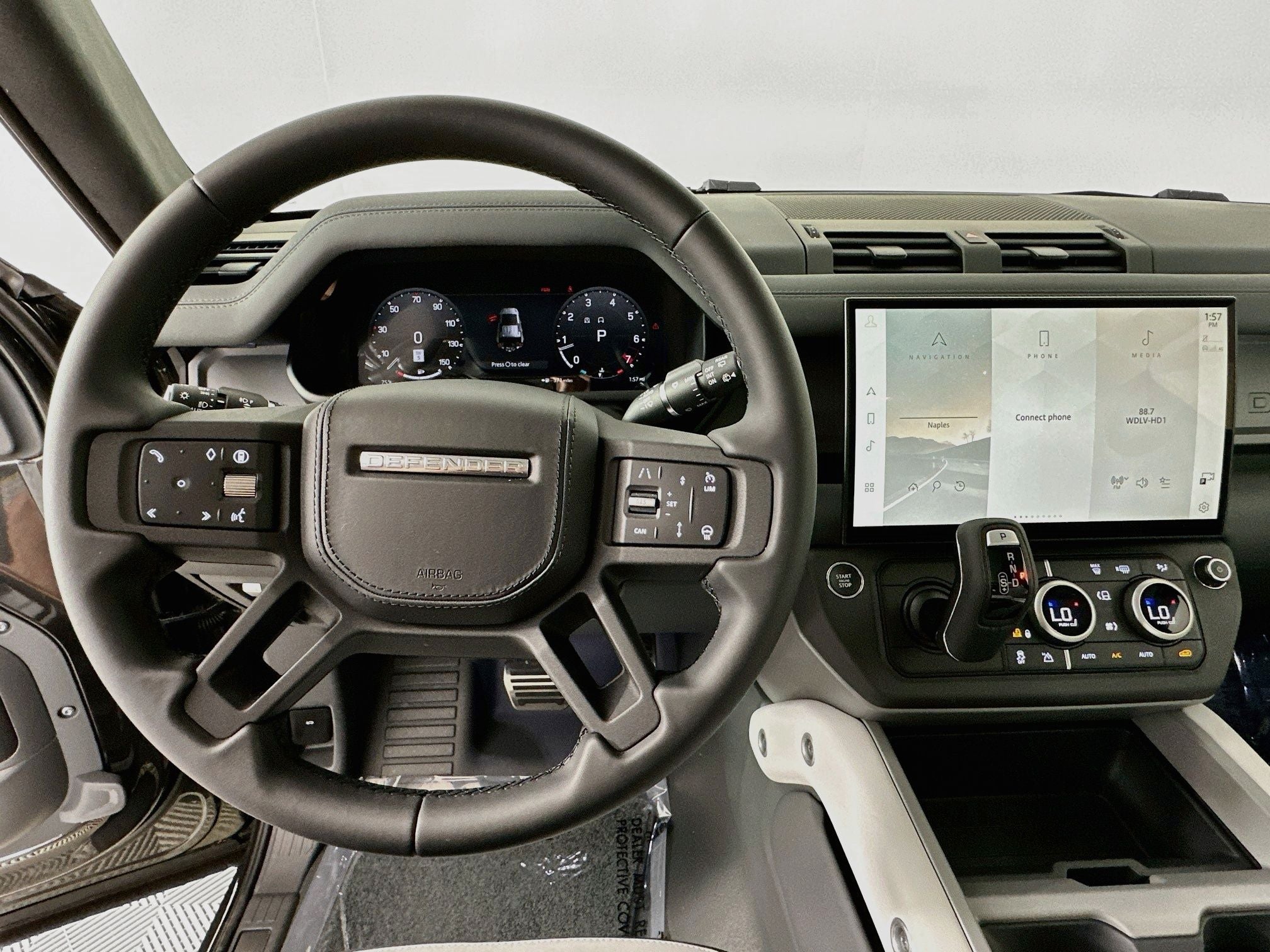 2026 Land Rover Defender 110 Base