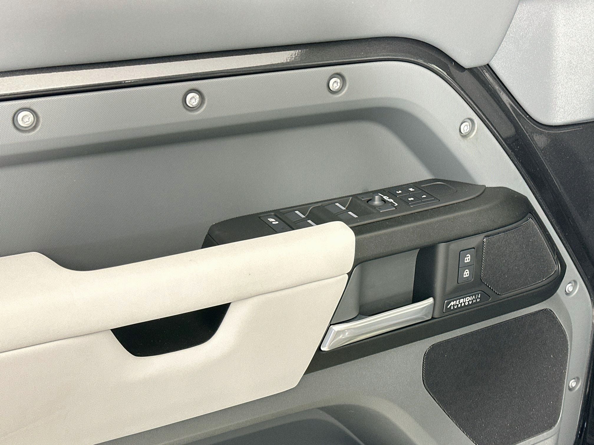 2026 Land Rover Defender 110 Base