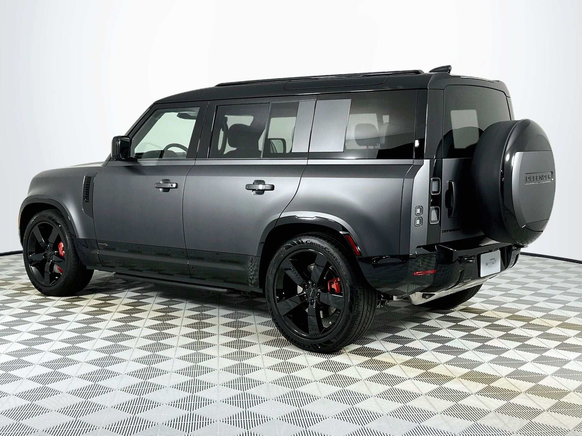 2026 Land Rover Defender 110 Base