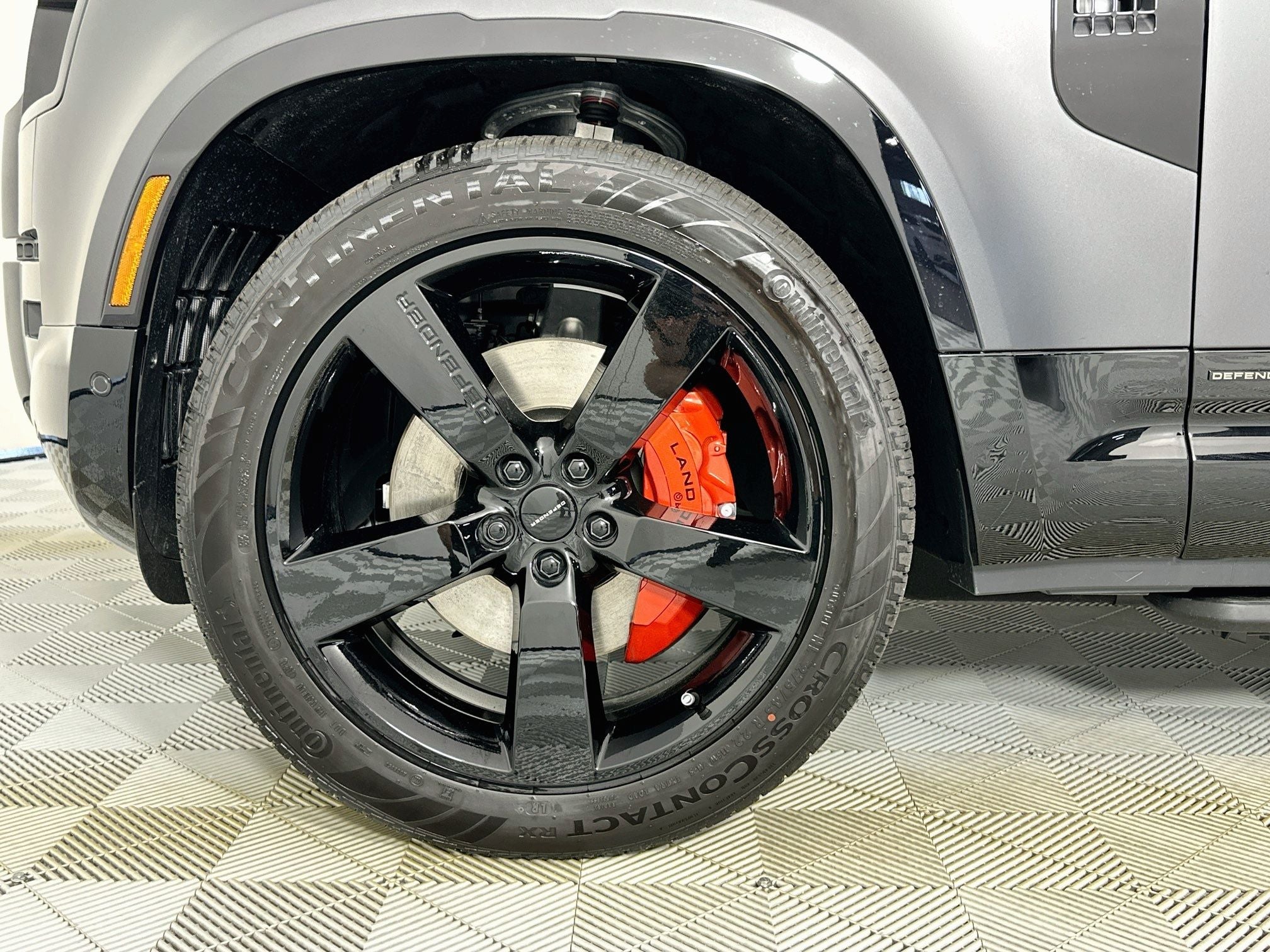 2026 Land Rover Defender 110 Base
