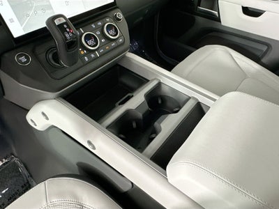 2026 Land Rover Defender 110 Base