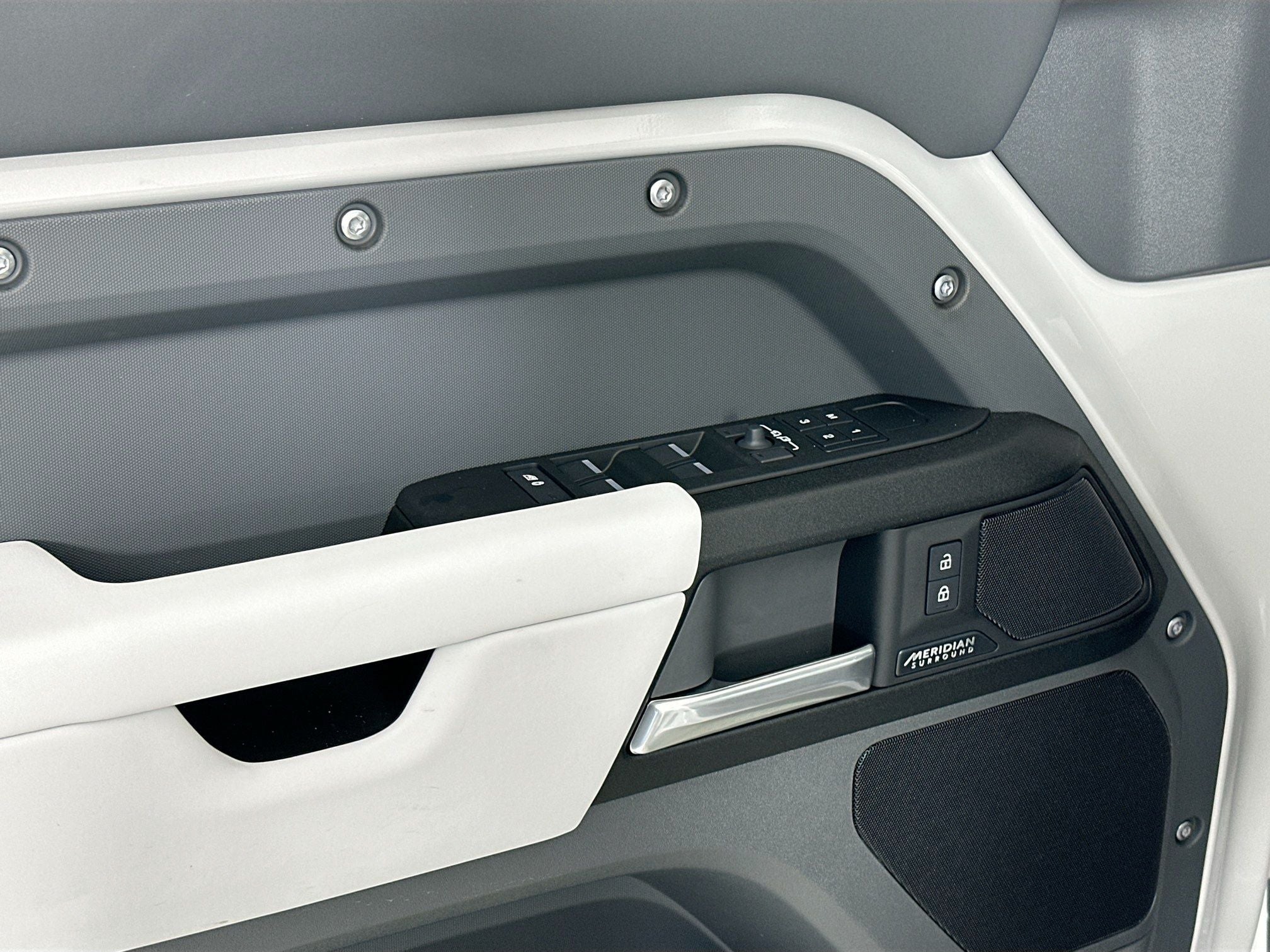 2026 Land Rover Defender 110 Base