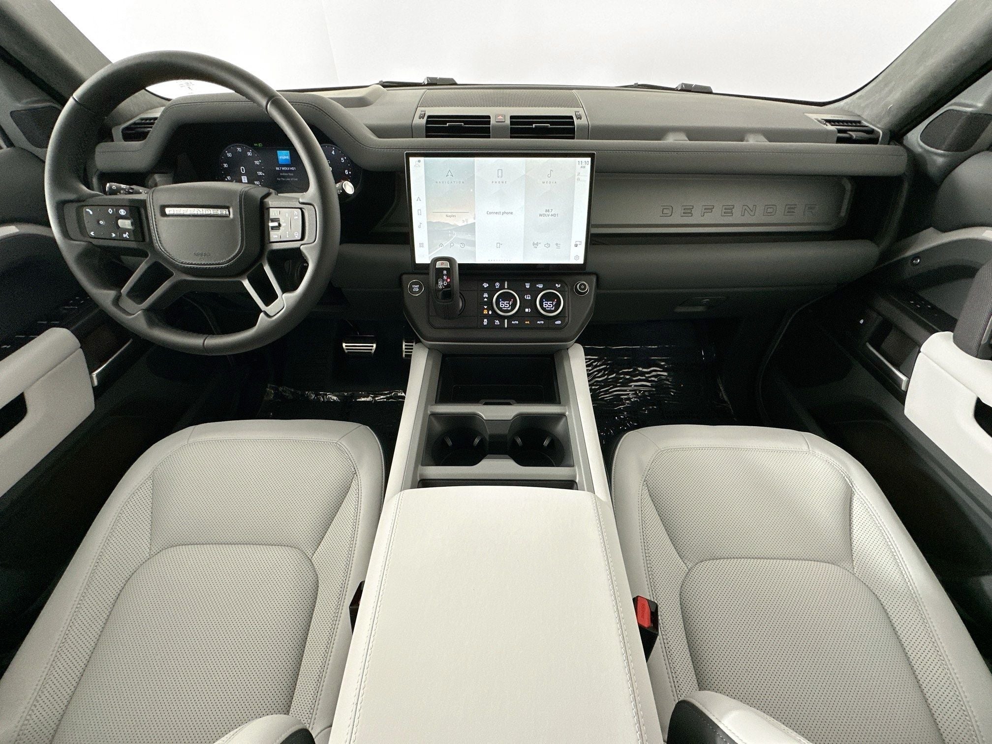 2026 Land Rover Defender 110 Base