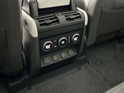 2026 Land Rover Defender 110 Base