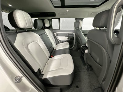 2026 Land Rover Defender 110 Base