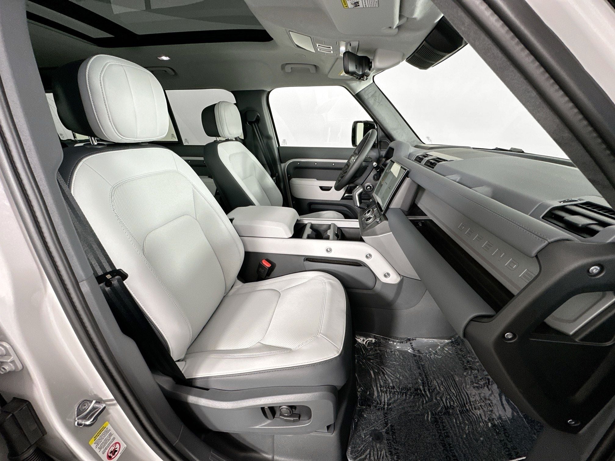 2026 Land Rover Defender 110 Base