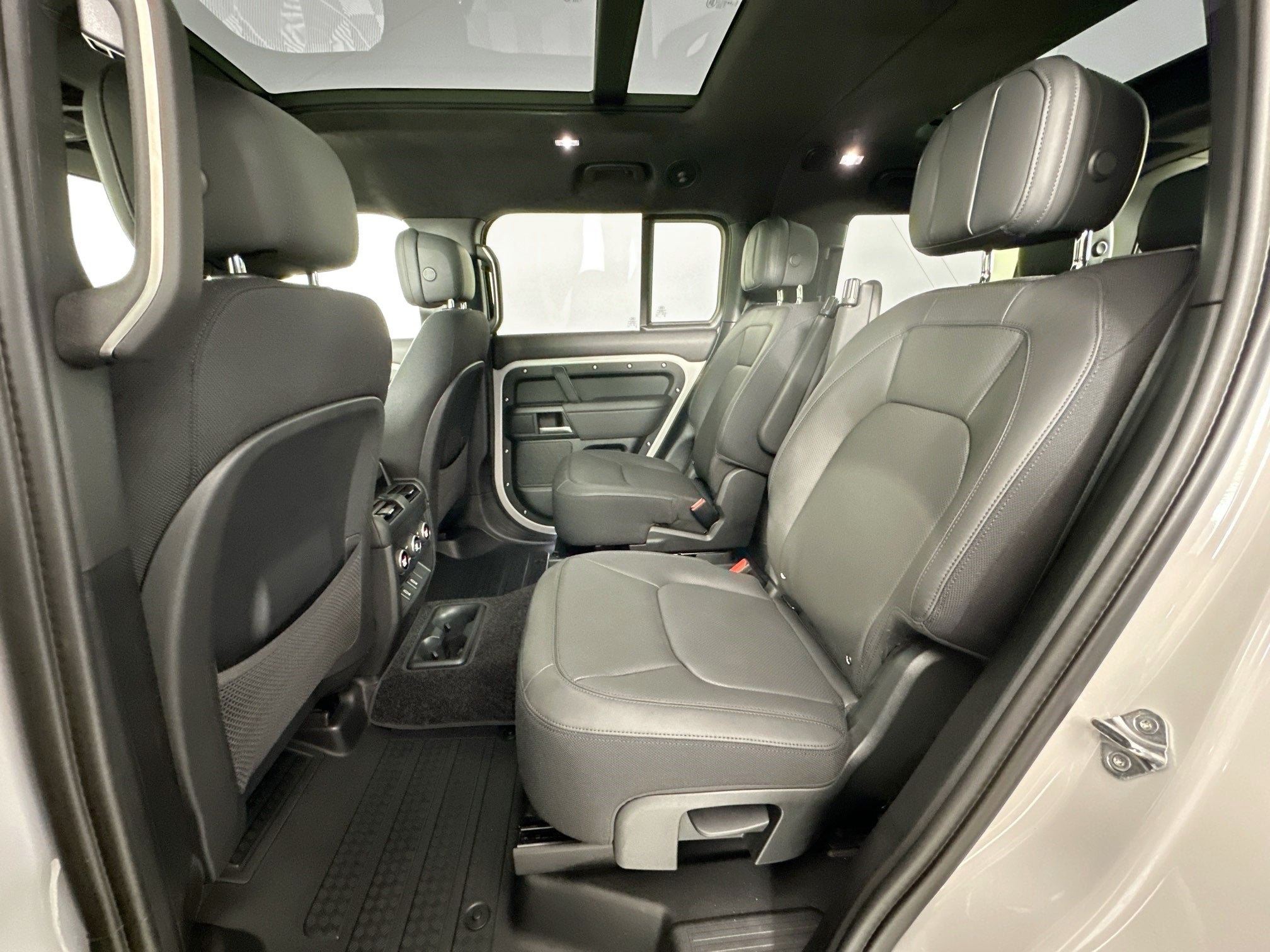 2026 Land Rover Defender 130 X