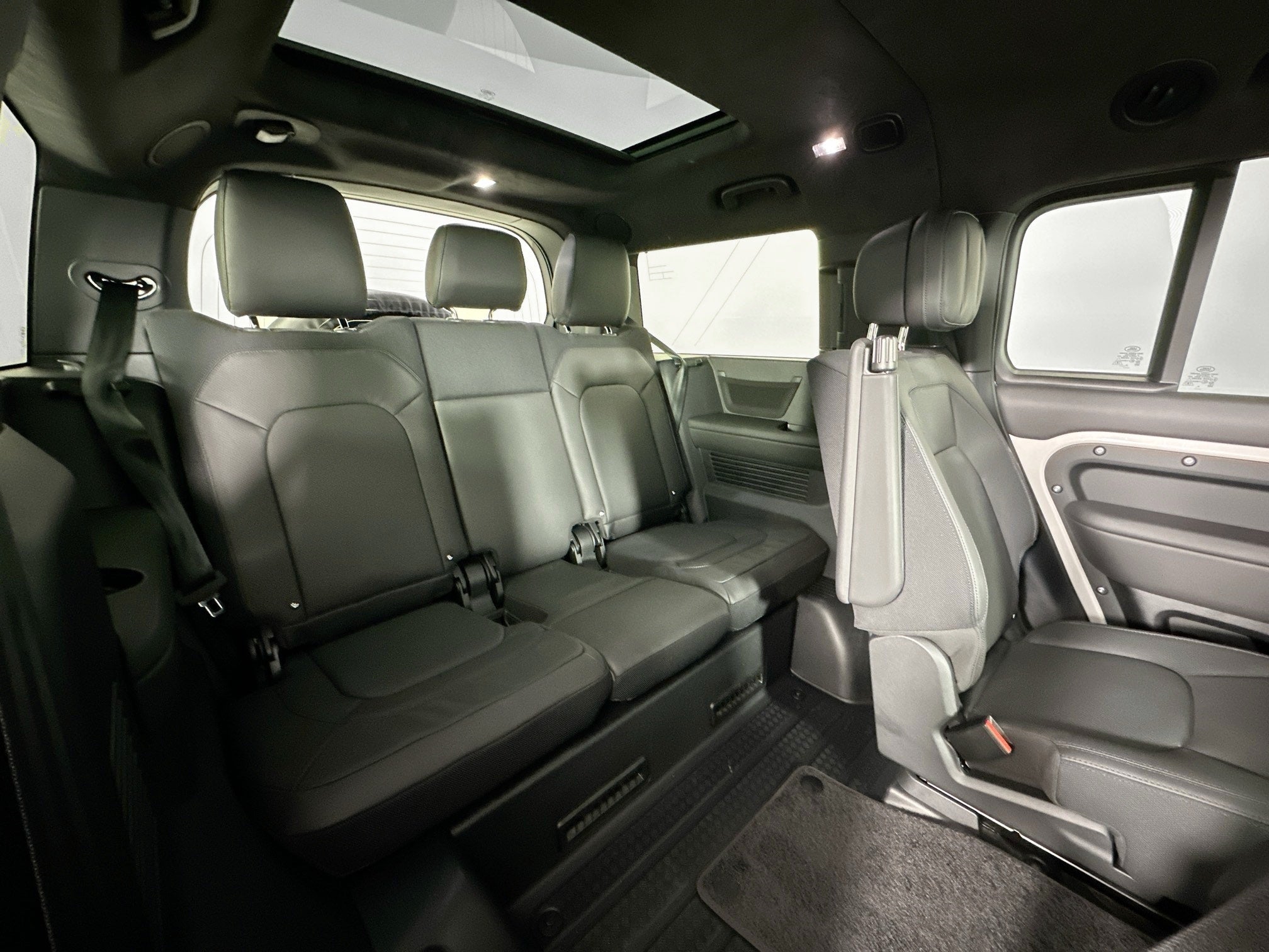 2026 Land Rover Defender 130 X