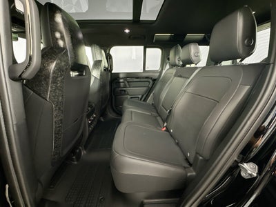 2026 Land Rover Defender 110 Base