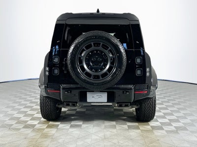 2026 Land Rover Defender 110 Base