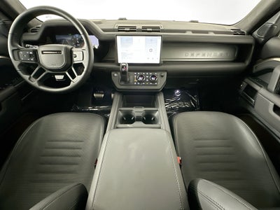 2025 Land Rover Defender 110 OCTA