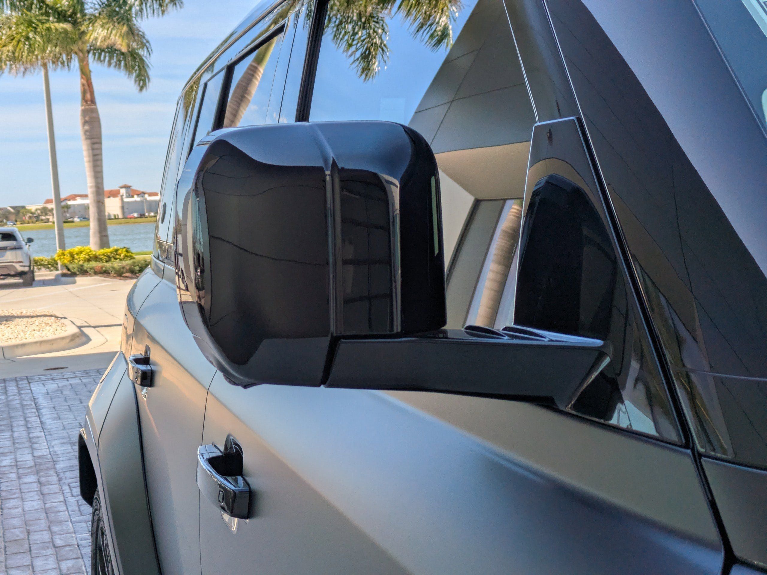 2026 Land Rover Defender 110 V8