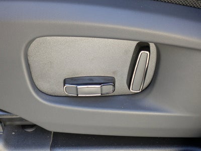 2026 Land Rover Defender 110 V8