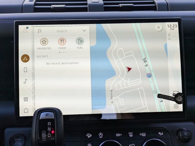 2026 Land Rover Defender 110 V8