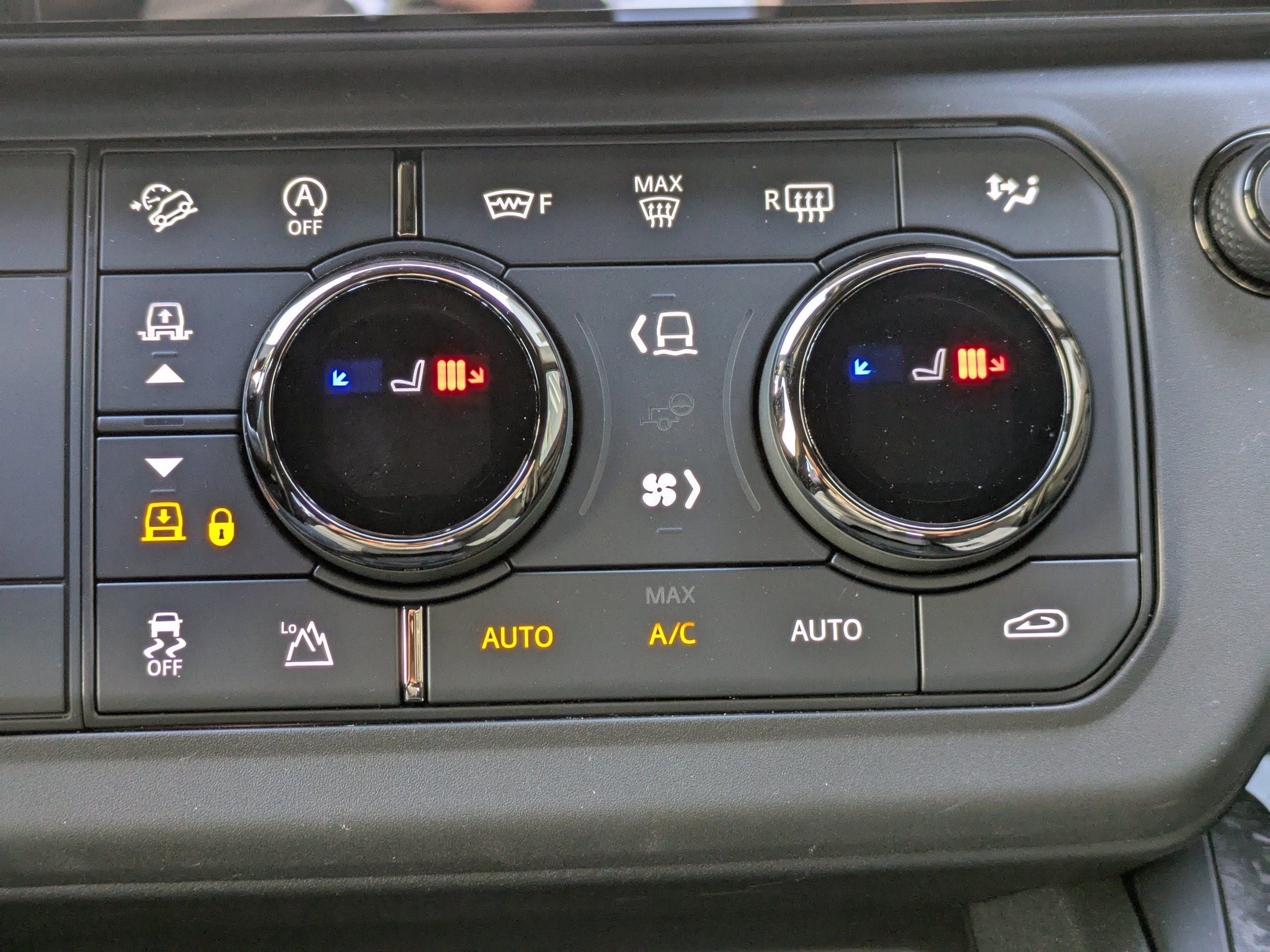 2026 Land Rover Defender 110 V8