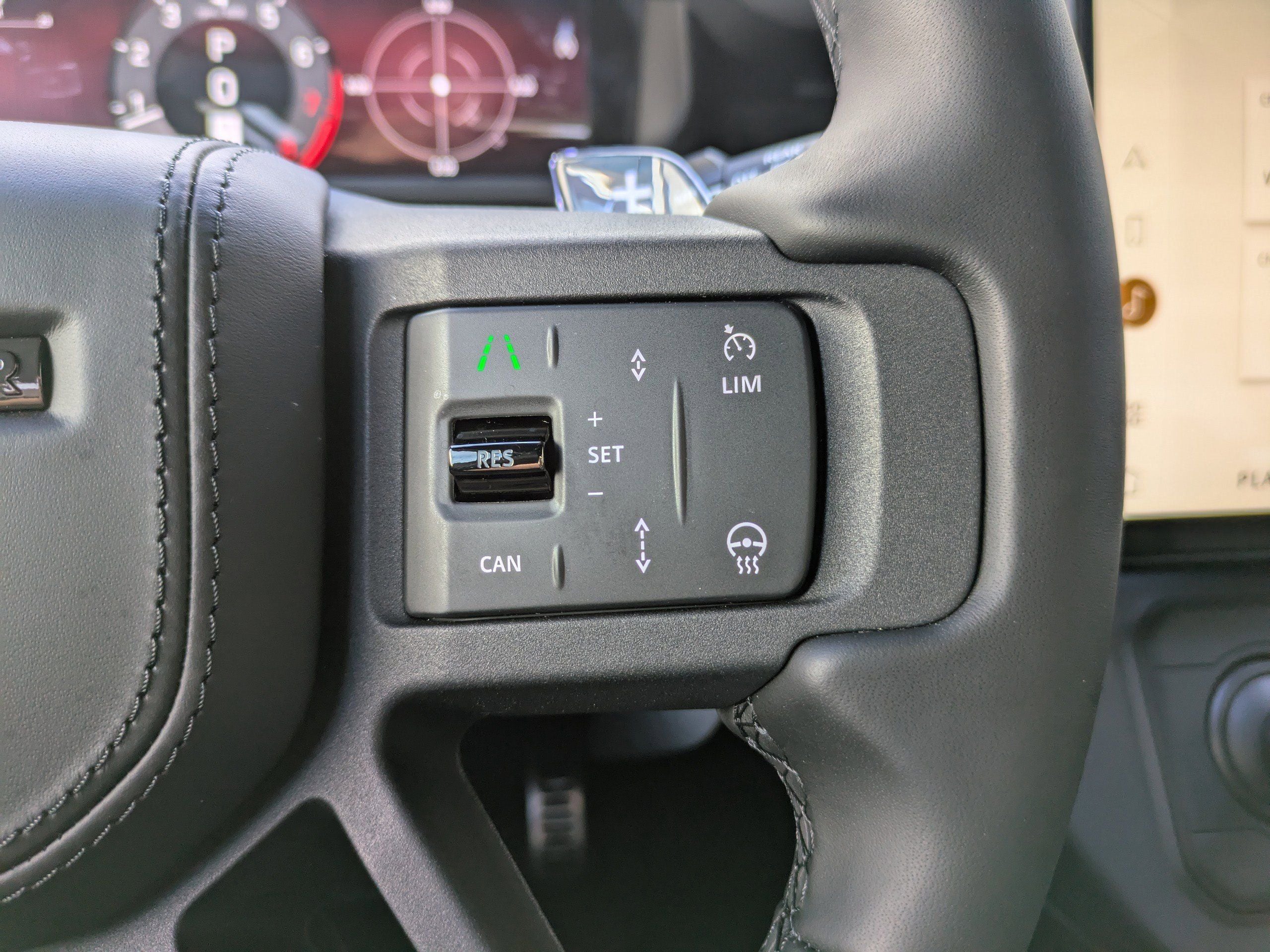 2026 Land Rover Defender 110 V8