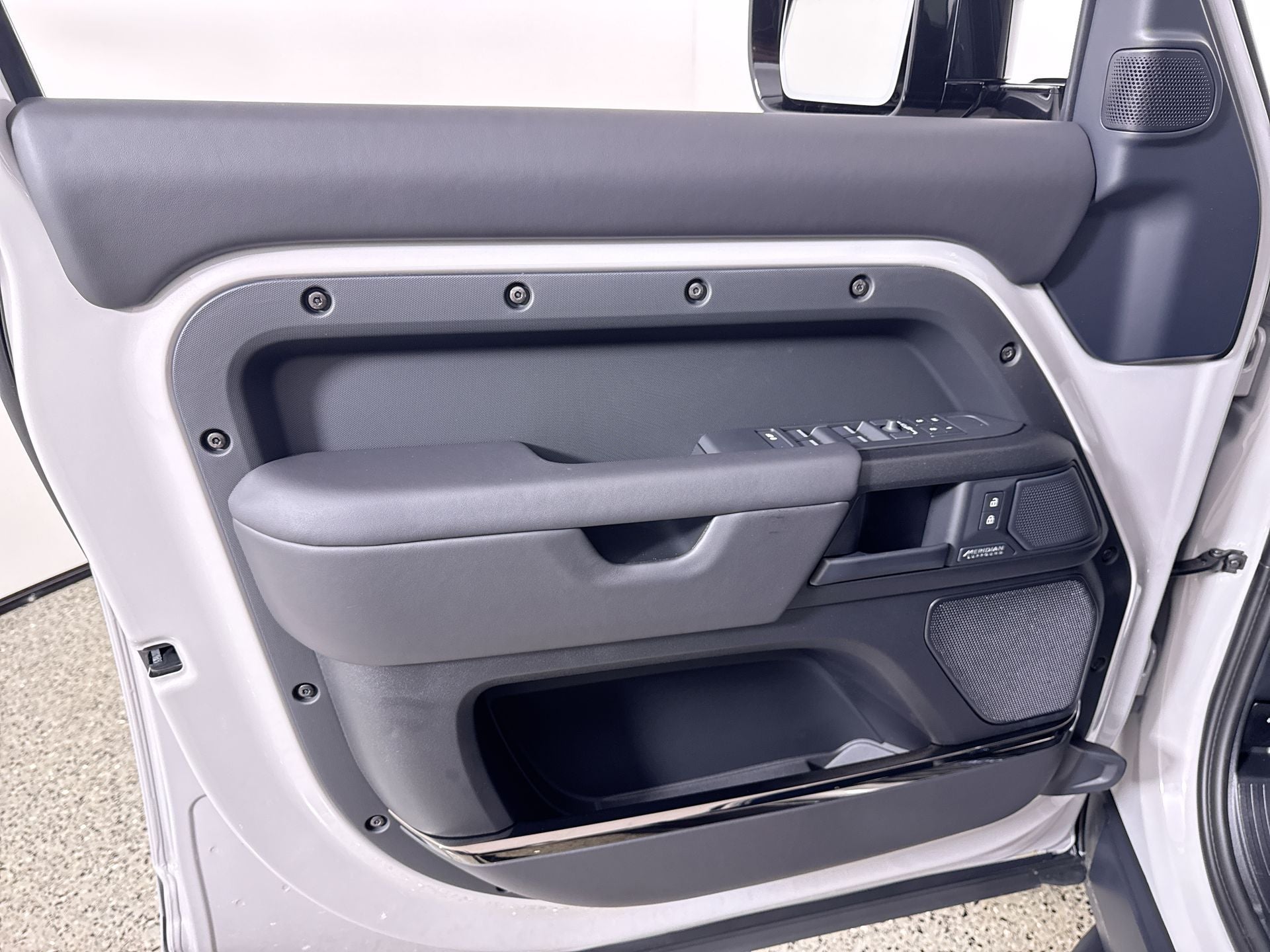2026 Land Rover Defender 110 Base