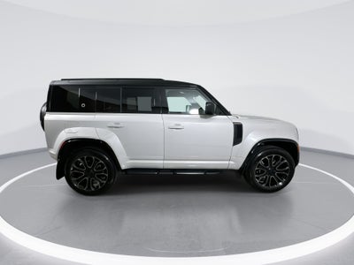 2026 Land Rover Defender 110 Base