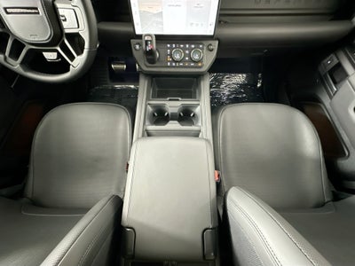 2026 Land Rover Defender 110 Base