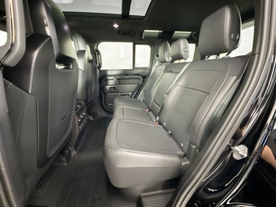 2026 Land Rover Defender 110 Base