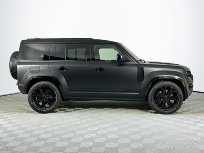 2026 Land Rover Defender 110 Base