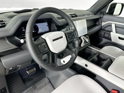 2026 Land Rover Defender 110 OCTA