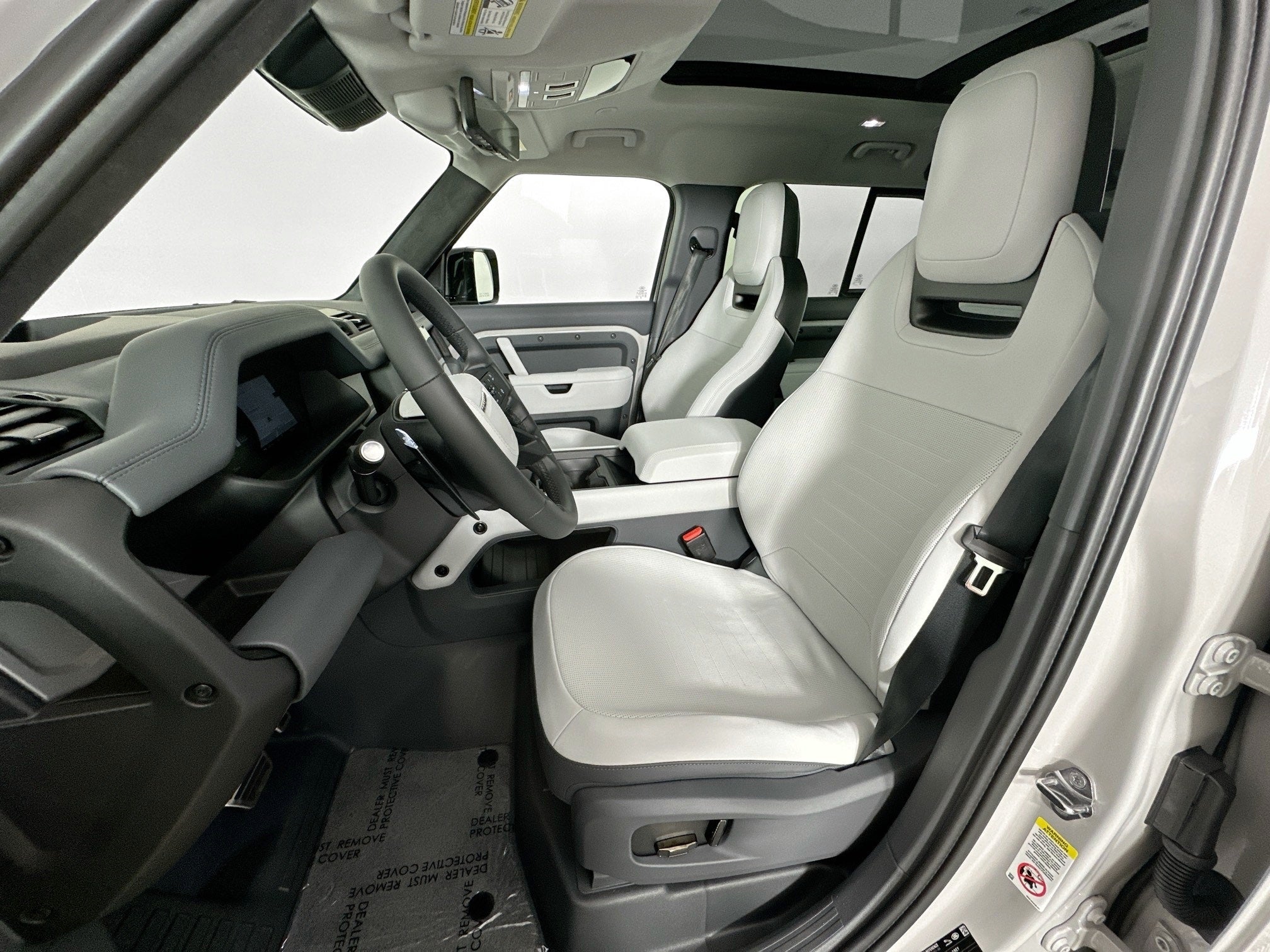 2026 Land Rover Defender 110 OCTA