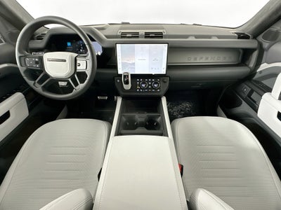 2026 Land Rover Defender 110 OCTA