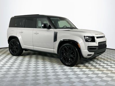 2026 Land Rover Defender 110 OCTA