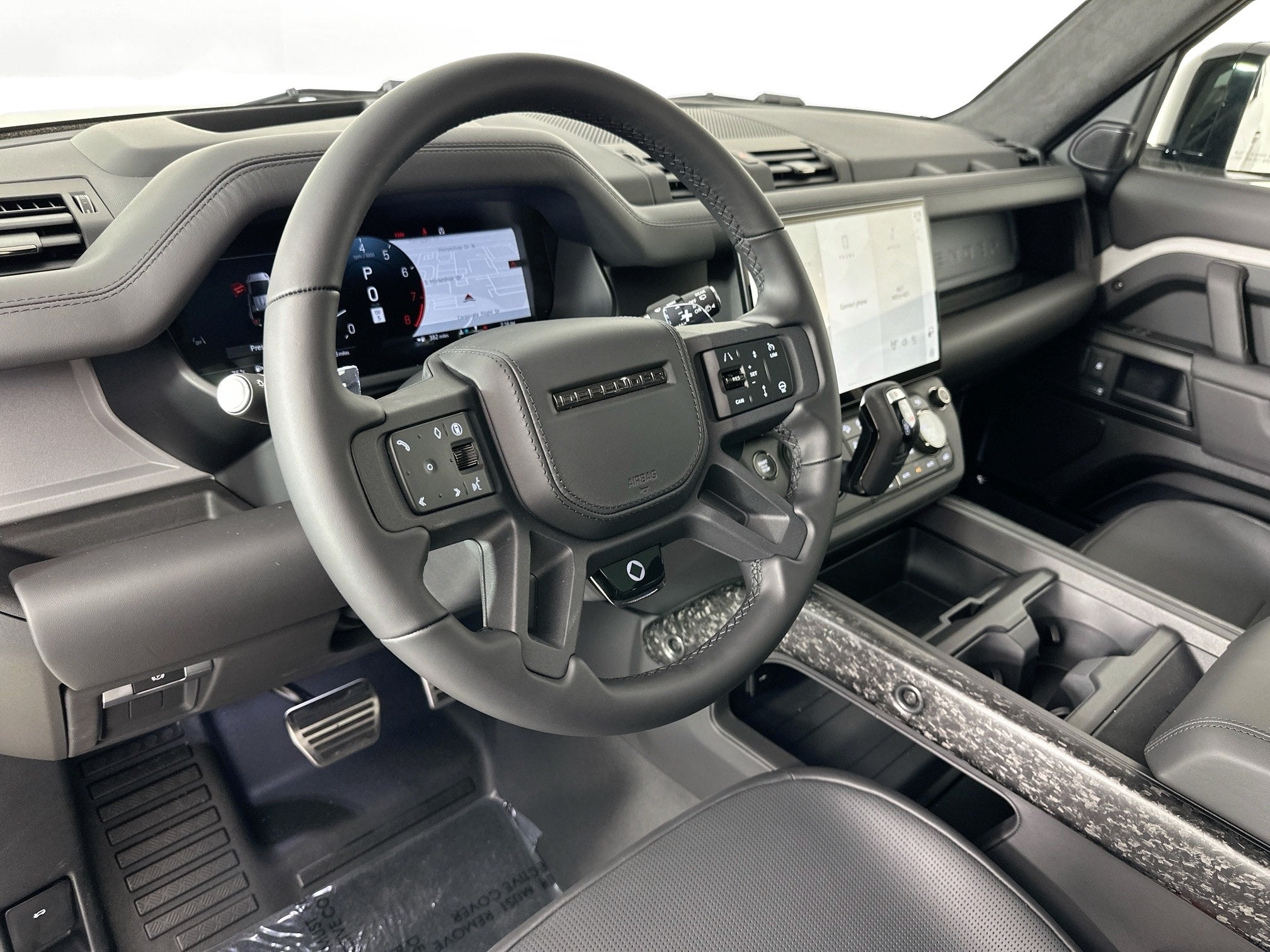 2026 Land Rover Defender 110 OCTA